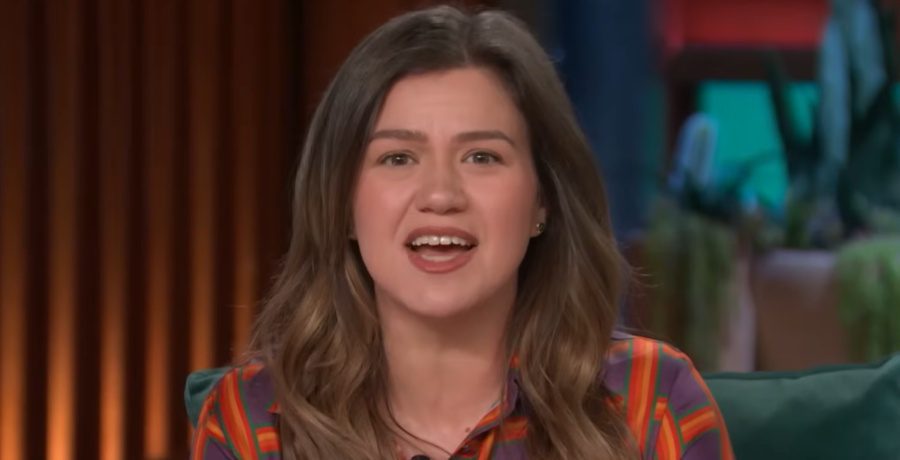 Kelly Clarkson YouTube