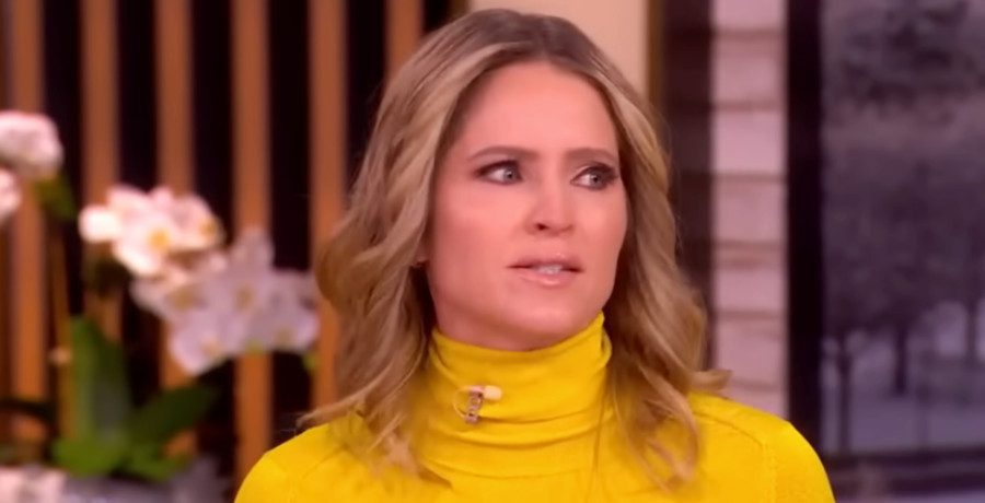 Sara Haines/Credit: YouTube