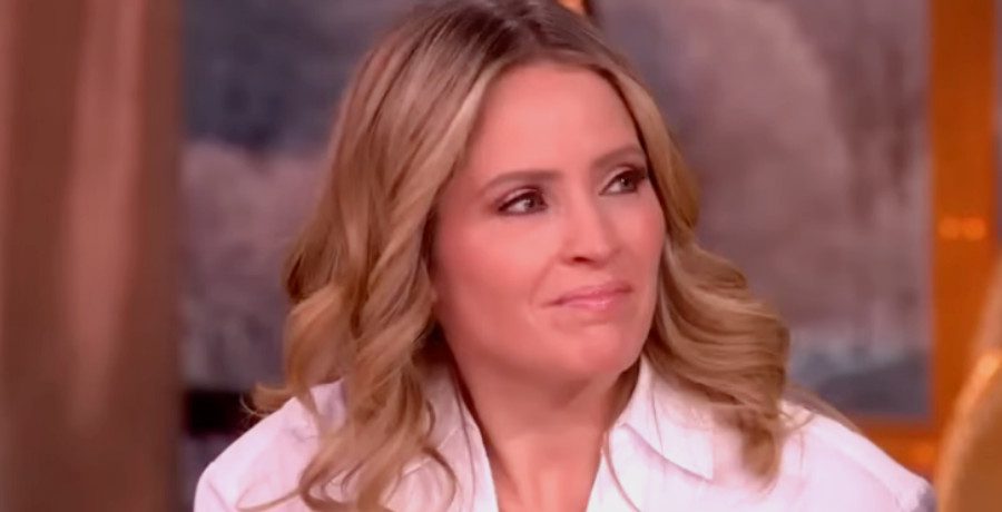 Sara Haines/Credit: YouTube