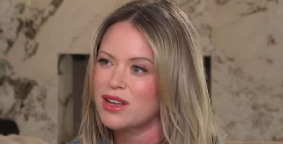 Amanda Frances/Credit: YouTube