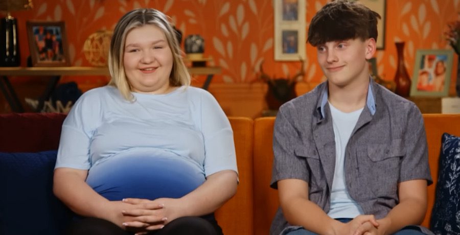 Bella Vaughn, Hunter Johnson- YouTube