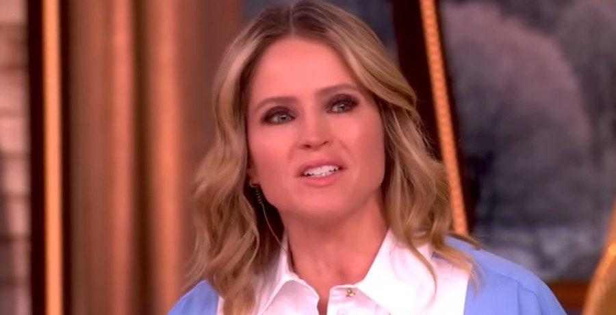 Sara Haines/Credit: YouTube