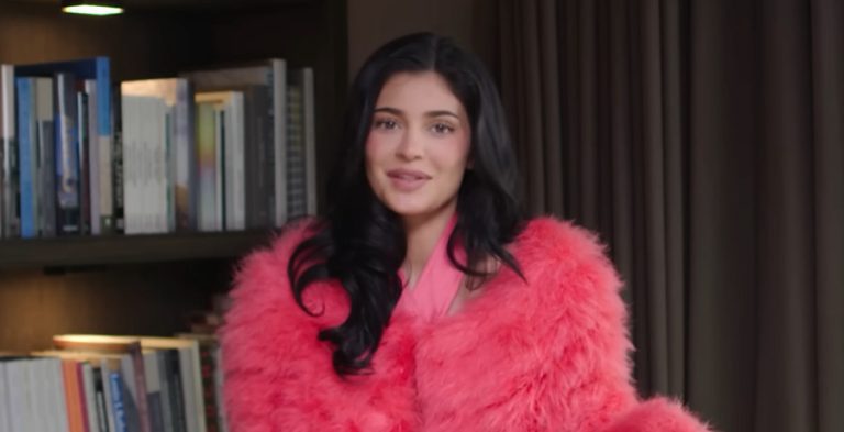 Kylie Jenner- YouTube