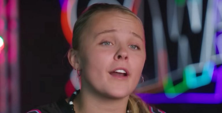 JoJo Siwa- YouTube