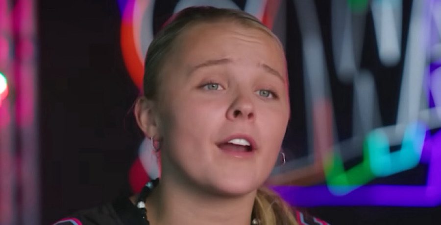 JoJo Siwa- YouTube