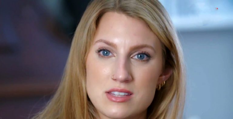 Olivia Plath/Credit: YouTube