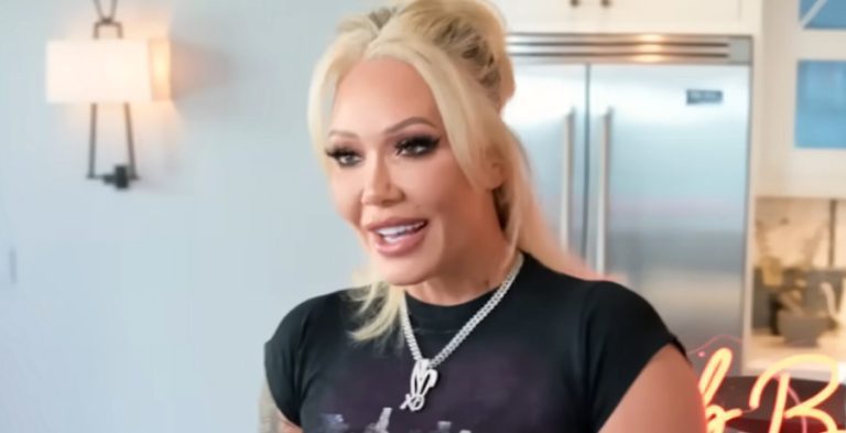 Bunnie Xo/Credit: YouTube