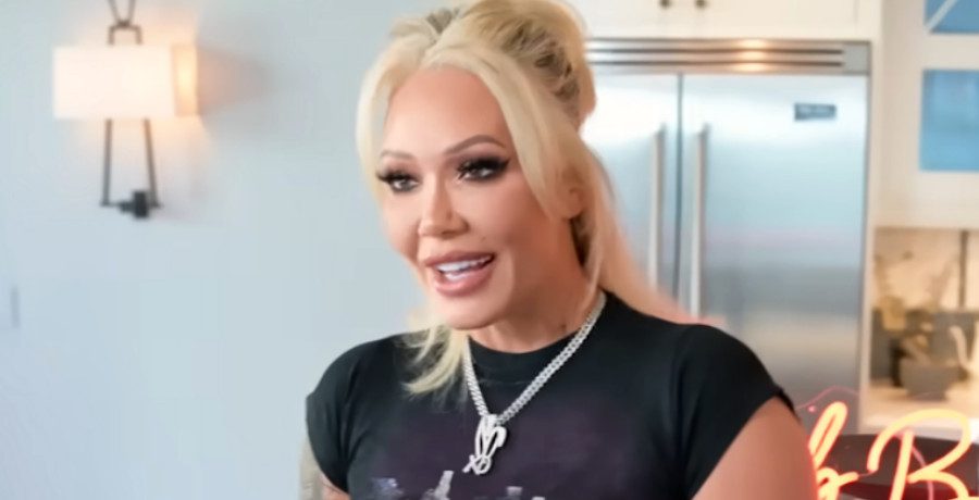 Bunnie Xo/Credit: YouTube