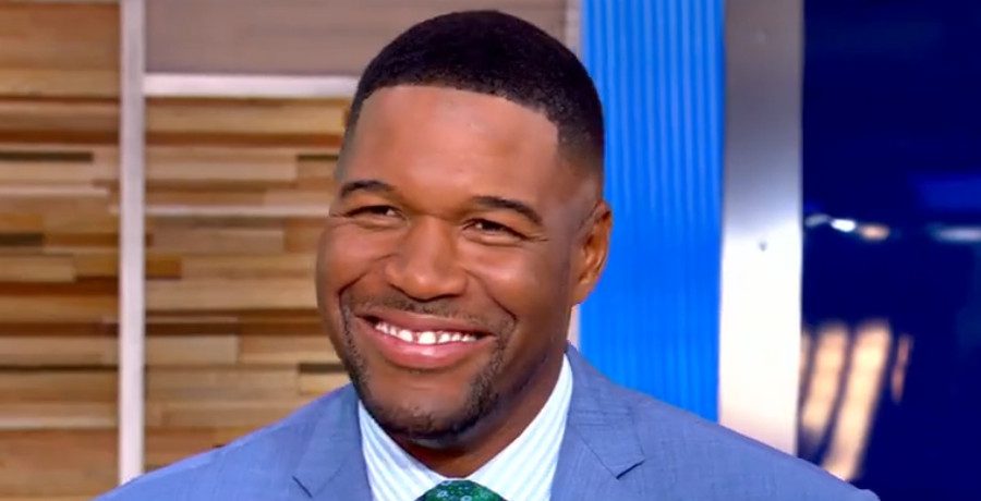 GMA Michael Strahan Talks Failed Sitcom With Snoop Dogg