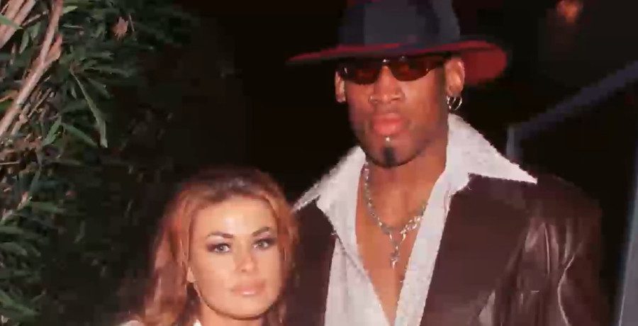 Carmen Electra and Dennis Rodman/Credit: YouTube