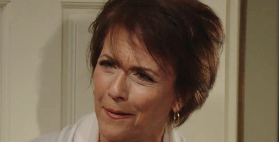 Colleen Zenk/Credit: YouTube