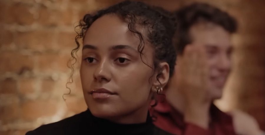 Ava Dash- YouTube