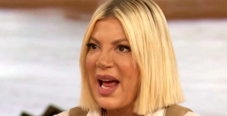 Tori Spelling- YouTube
