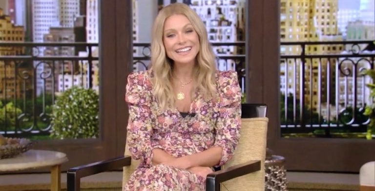 Kelly Ripa/Credit: YouTube